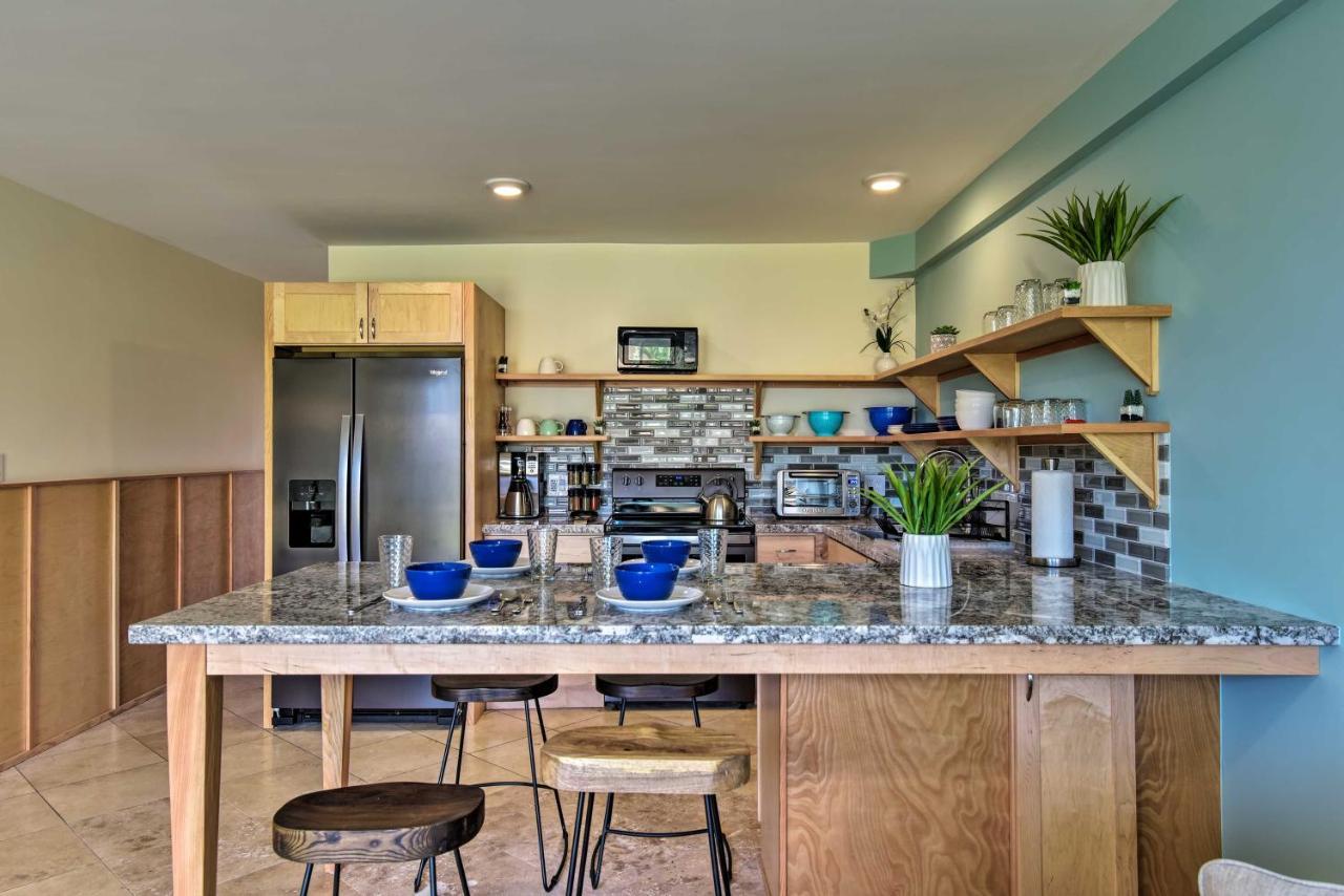 Condo With Lanai At Beginning Of Road To Hana! Paia Exteriör bild